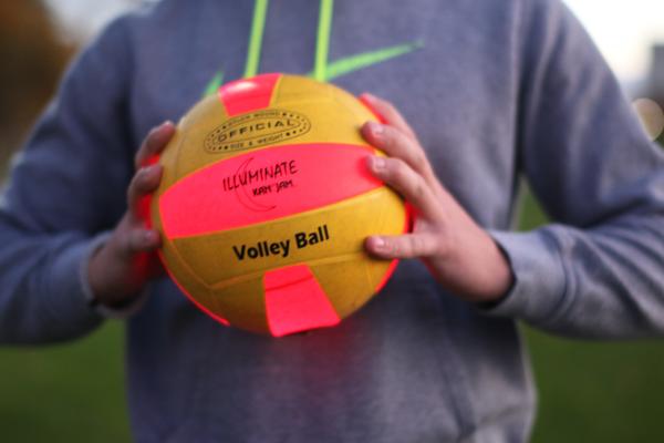 KanJam Illuminate LED Volleybal