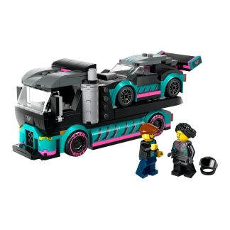 Raceauto en transporttruck